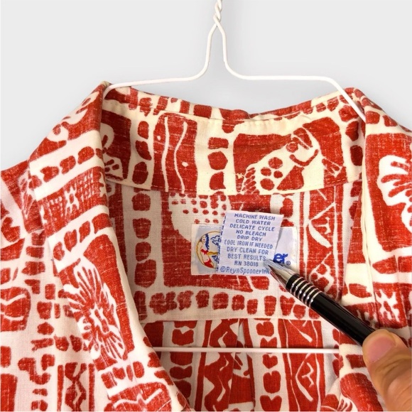 VTG Reyn Spooner Hawaiian Shirt Red XXL Reverse Print Classic Floral Fish Leaf - Picture 5 of 11